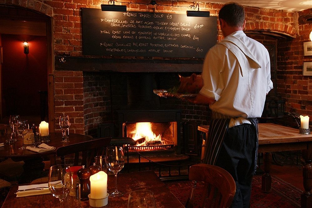 The Royal Oak, Yattendon Frilsham 외부 사진