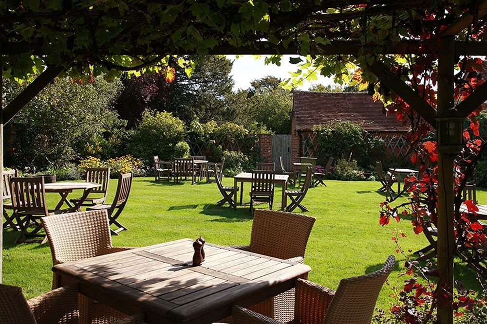 The Royal Oak, Yattendon Frilsham 외부 사진